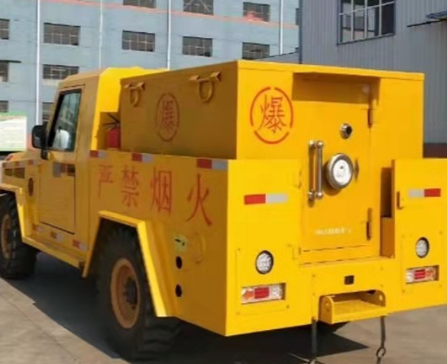 双塔爆破器材运输车专用功能